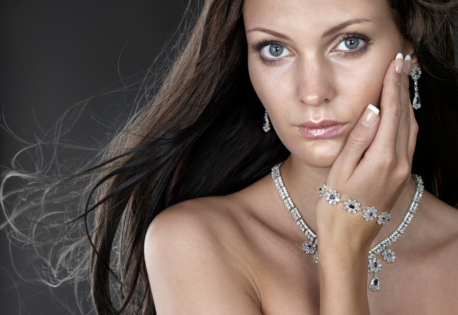 Beauty with jewellery